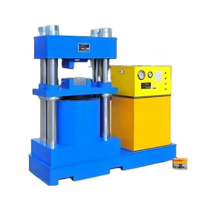 Machines de coupage de câbles à commande électronique