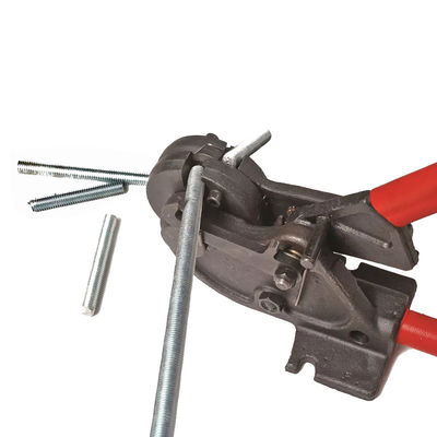 Un bon prix. Système de mesure métrique, coupeuse hydraulique à filetage pour couper l'acier à faible teneur en carbone en ligne