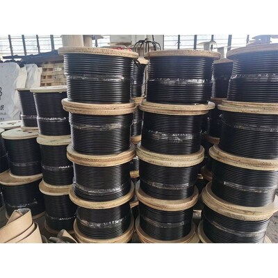 Un bon prix. Câble d'acier galvanisé 7x7 / 7x19 avec revêtement PVC de 1/8