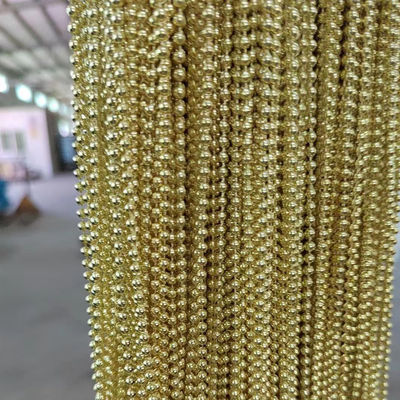 Chaîne de boules en plastique poli pour rideaux scolaires de différentes tailles