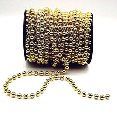 2.4mm Couleurs personnalisées Chaîne de boules en plastique finition polie pour mariage bricolage