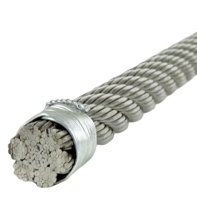 Un bon prix. Câble métallique galvanisé de 6 mm et 5 mm avec une résistance à la traction de 1570-1960 MPa pour équipements de gym et utilisation en extérieur en ligne